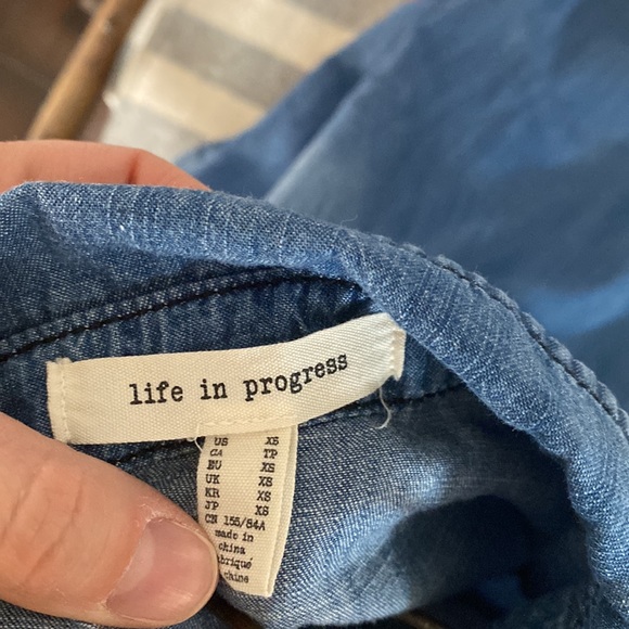 Life In Progress Chambray Embroidered Boho Western Sun Dyed Button Front Top - Picture 3 of 5